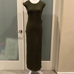 Time and Tru Dark Green Maxi Dress